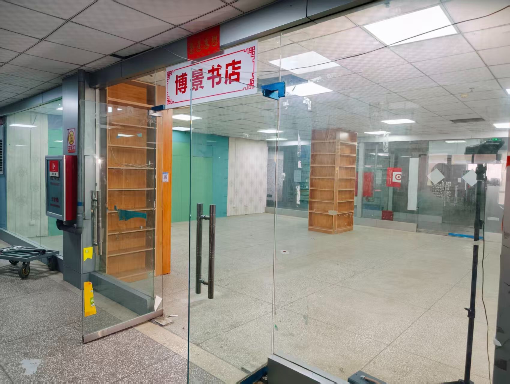 万隆路AI浪潮已至,优质企业抢先布局